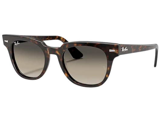 Lenstrack Eyewear collection featuring premium sunglasses, stylish eyeglasses, blue light blocking glasses, and kids’ flexible frames – modern lifestyle and fashion-forward eyewear for all ages