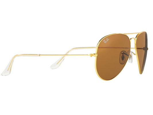 Lenstrack Eyewear collection featuring premium sunglasses, stylish eyeglasses, blue light blocking glasses, and kids’ flexible frames – modern lifestyle and fashion-forward eyewear for all ages