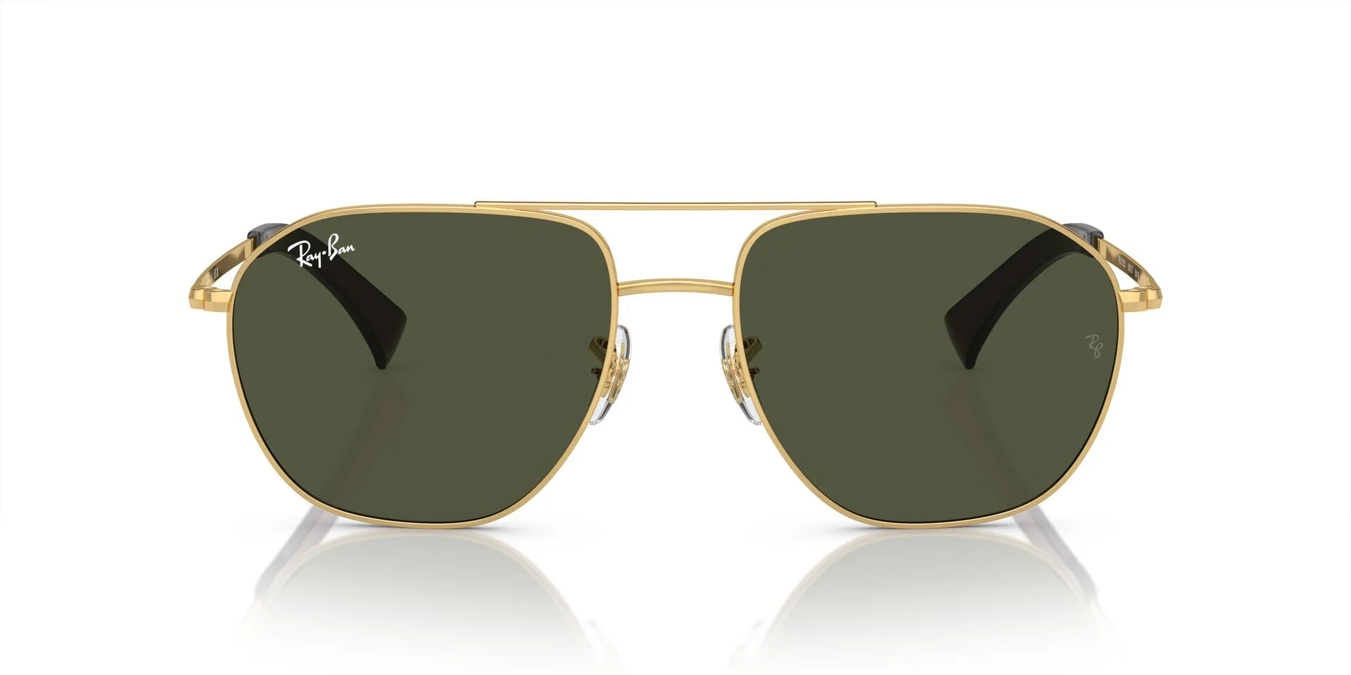 Lenstrack Eyewear collection featuring premium sunglasses, stylish eyeglasses, blue light blocking glasses, and kids’ flexible frames – modern lifestyle and fashion-forward eyewear for all ages