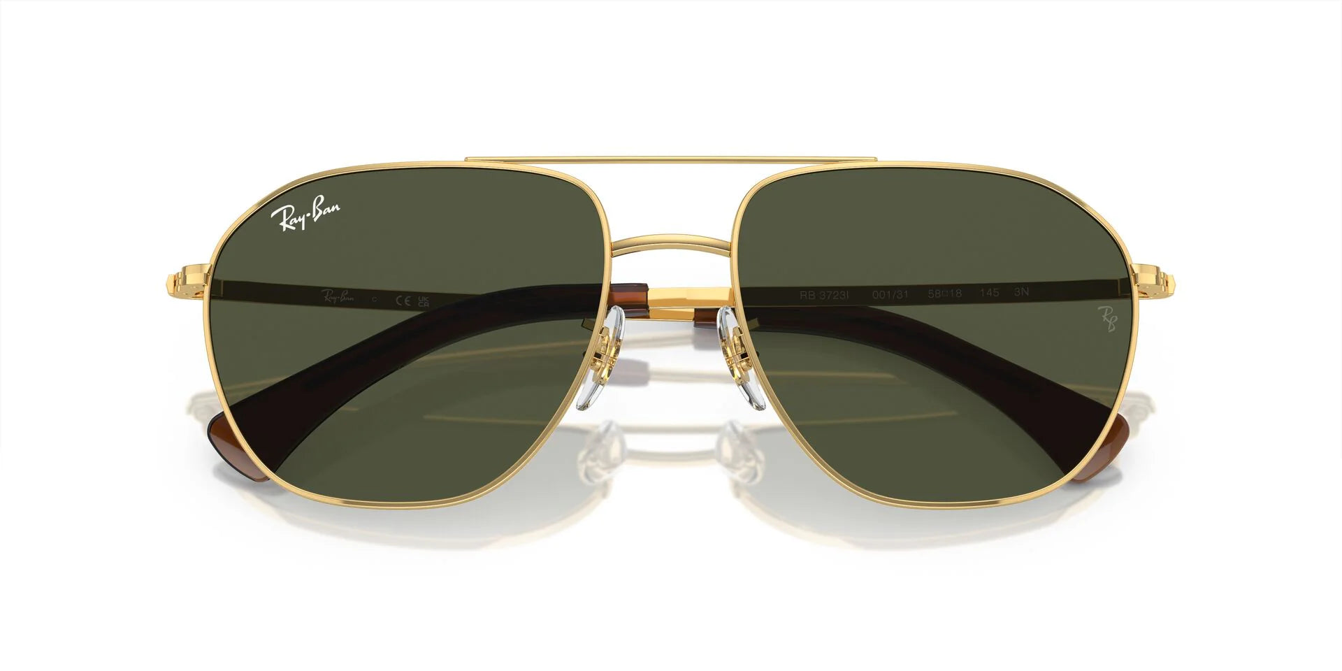 Lenstrack Eyewear collection featuring premium sunglasses, stylish eyeglasses, blue light blocking glasses, and kids’ flexible frames – modern lifestyle and fashion-forward eyewear for all ages