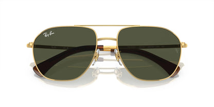 Lenstrack Eyewear collection featuring premium sunglasses, stylish eyeglasses, blue light blocking glasses, and kids’ flexible frames – modern lifestyle and fashion-forward eyewear for all ages
