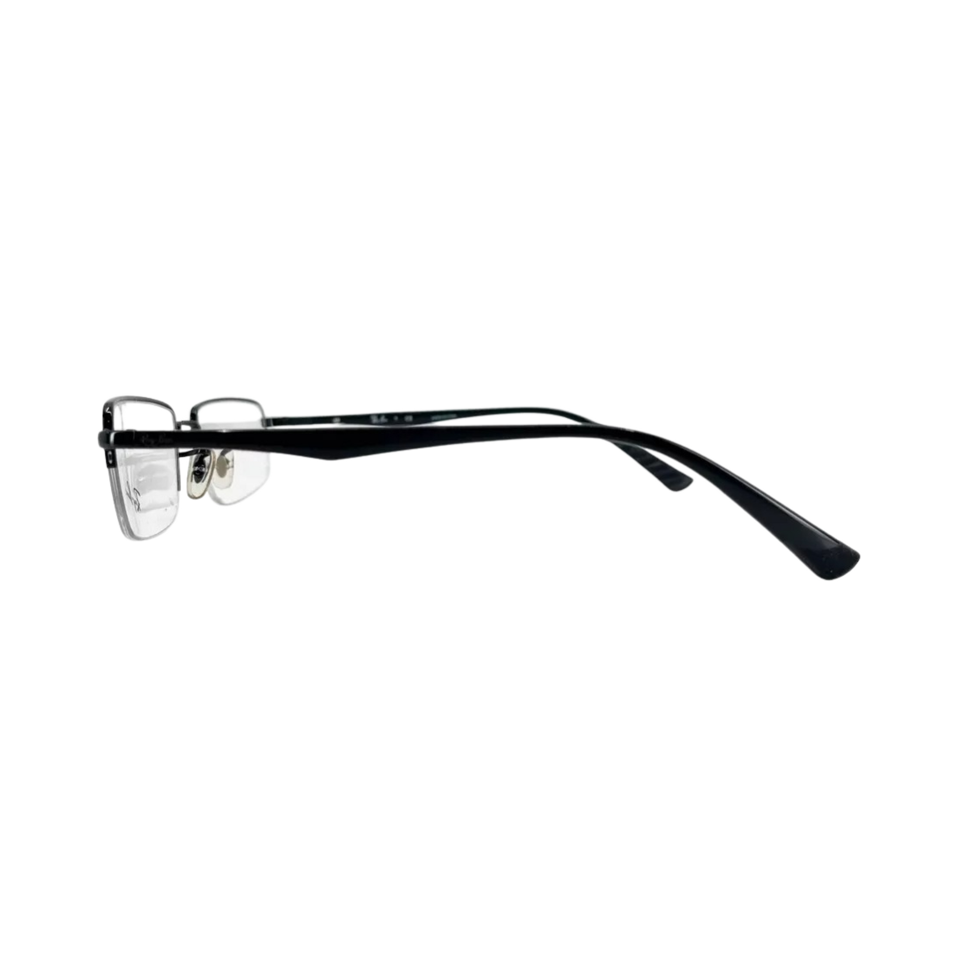 Eyeglasses by Lenstrack – premium lenses and flexible frames designed for all age ranges and face types.